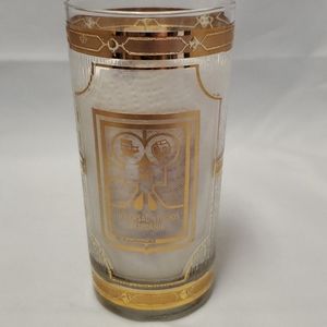 Vtg Universal studio 1981 frosted glass